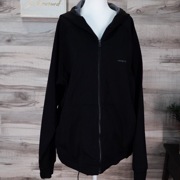 Patagonia Other - patagonia fleece lined black jacket